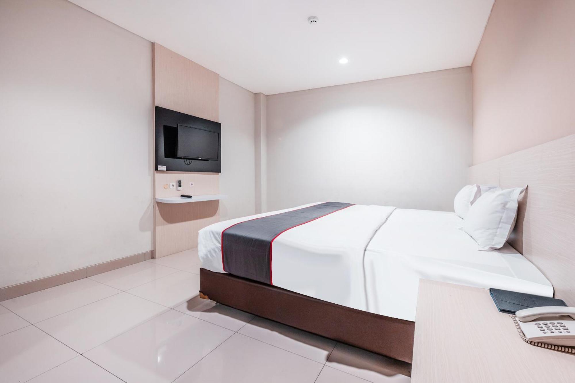 Collection O Hotel Igloo Bekasi Exterior foto