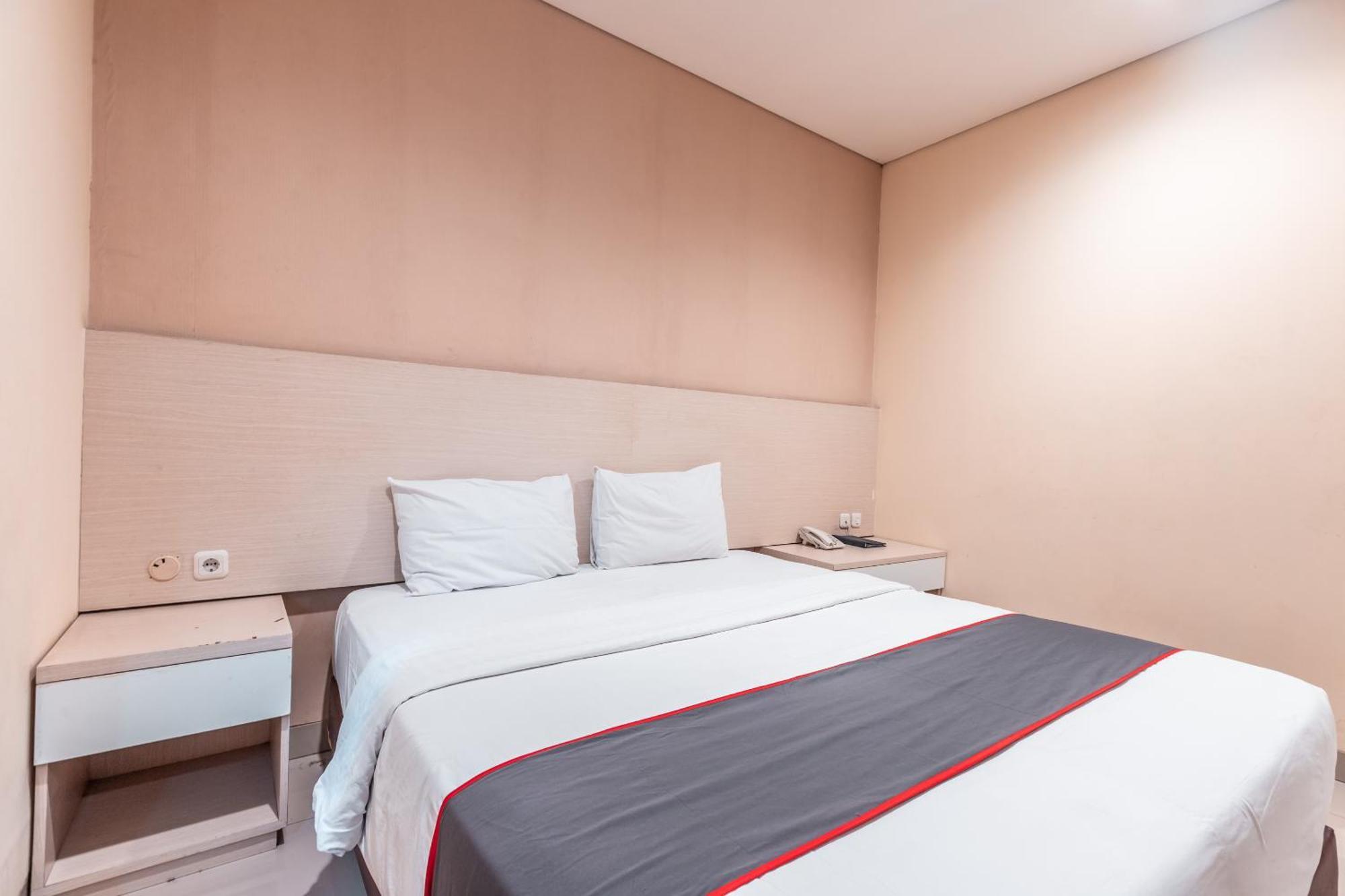 Collection O Hotel Igloo Bekasi Exterior foto