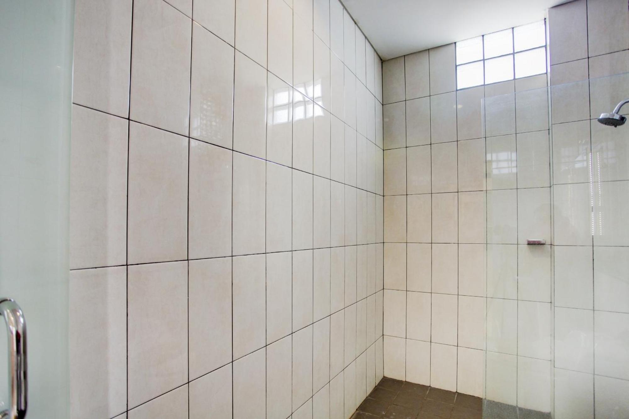 Collection O Hotel Igloo Bekasi Exterior foto